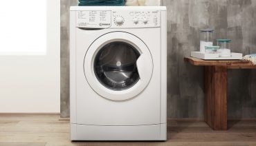 Indesit EcoTime IWC71252W in new house white colour