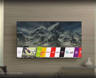 Wall mounted LG 43UJ651V with ultra clear picture