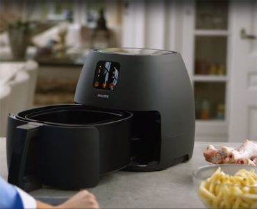 Philips Health Airfryer review in black
